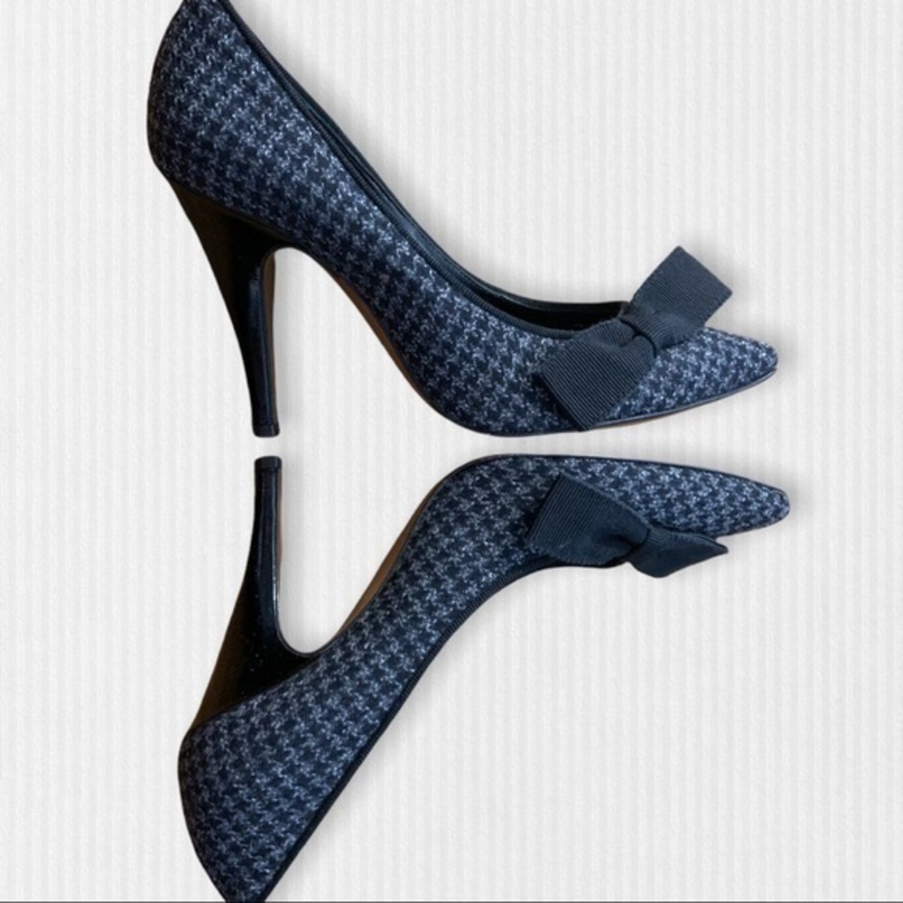 Moschino Cheap and Chic Houndstooth Bow Heels Size 6 - Picture 6 of 13